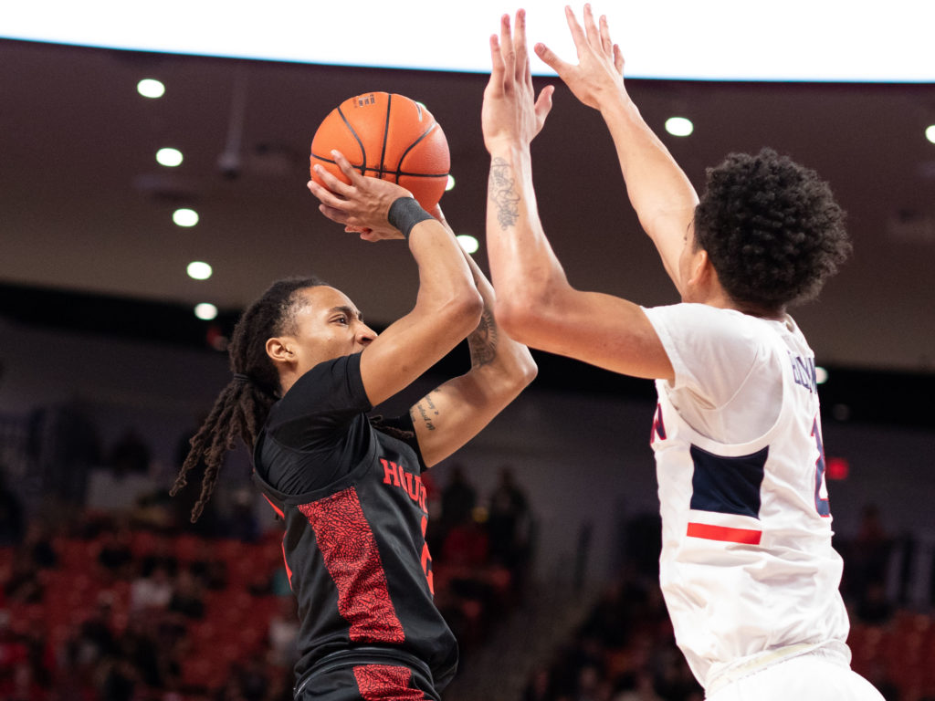 Moving from Cougars, Houston watch Caleb Mills, the AAC Preseason Player of the Year